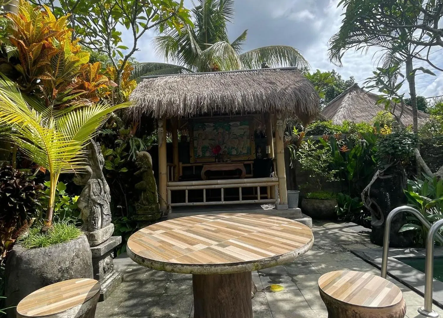 Nugraha Guest House 2 Ubud Indonesia