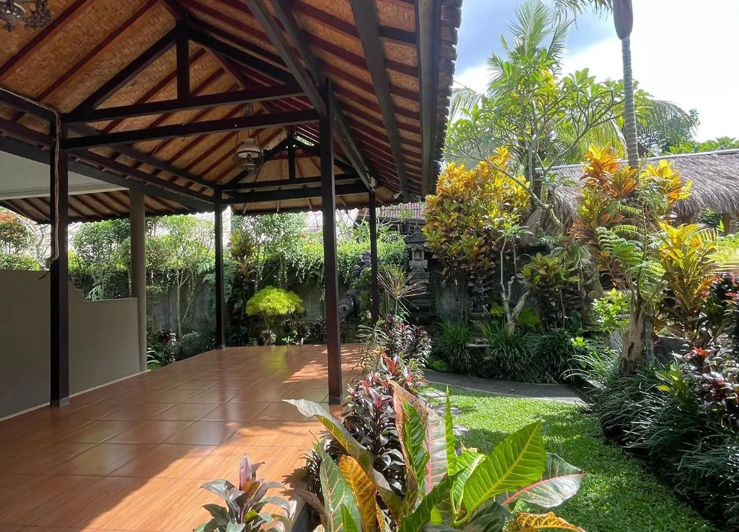 Nugraha Guest House 2 Ubud