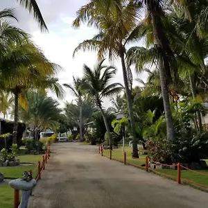 Hotel Los Jardines Monte Cristi